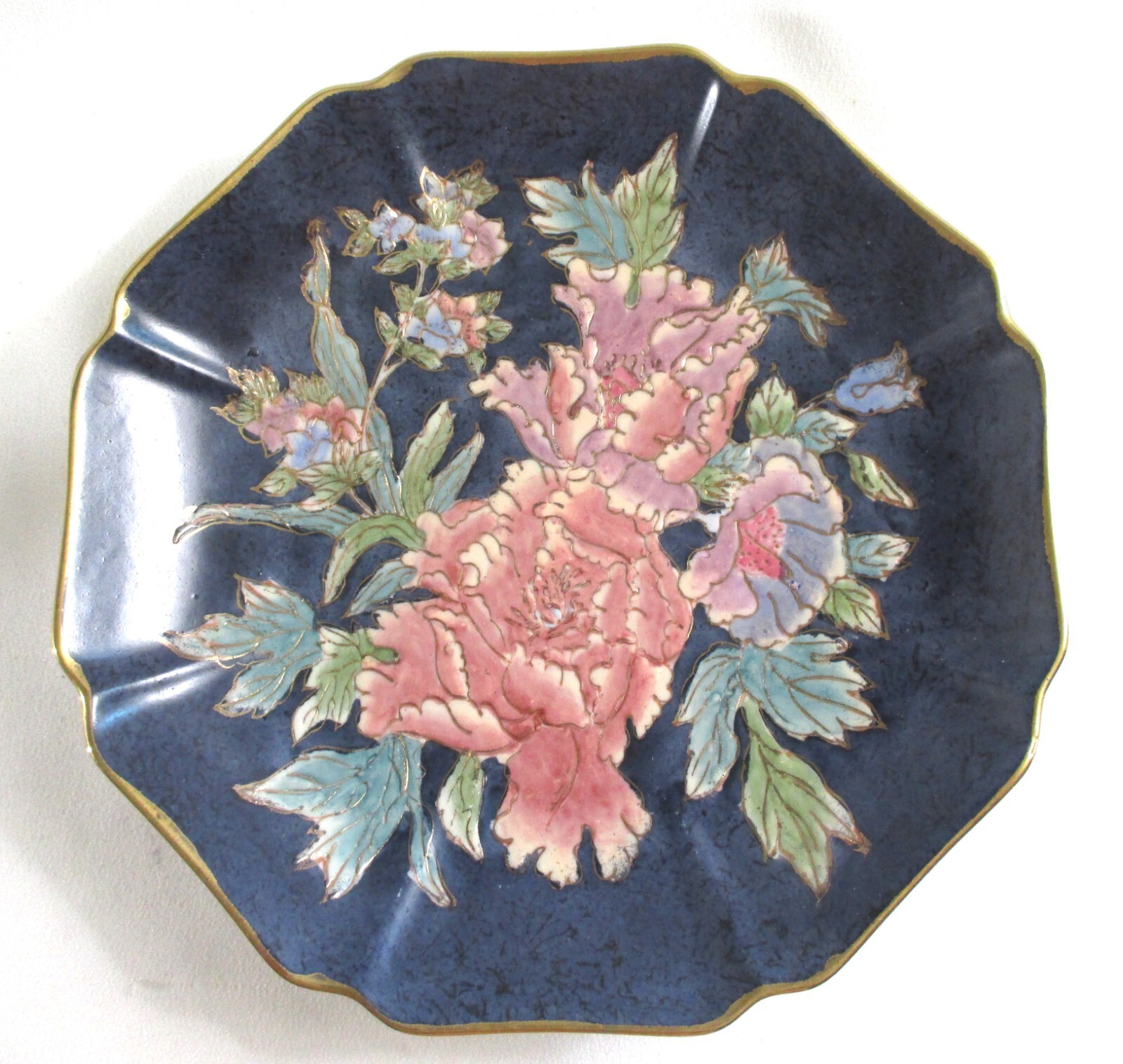 Elegant VTG Deep Blue Porcelain Plate w/Pink Chrysanthemum Design ~ Hand Painted