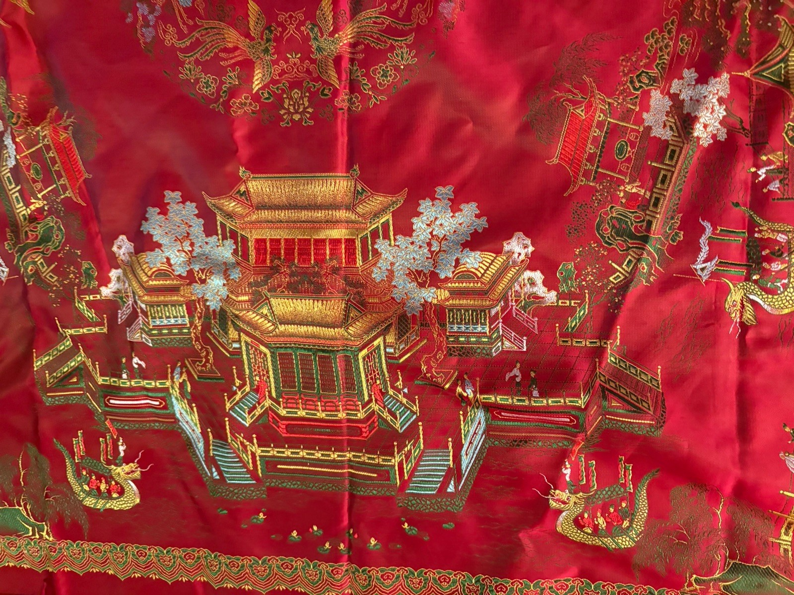 Vintage Brocaded Flowers Chinese Silk Tapestry Table Cloth 38” X 38”