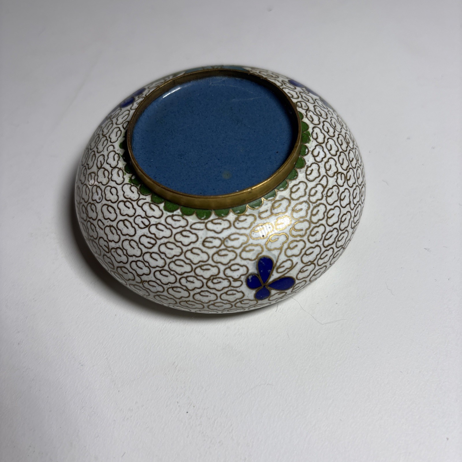 Chinese Asian Floral Cloisonné Enamel Brass Ashtray Blue Green Gold Vintage