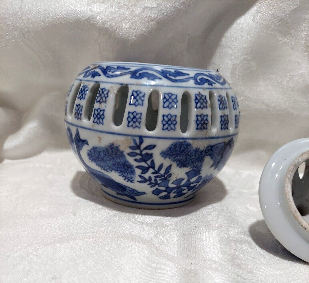 Beautiful Asian Incense Burner Blue & White Koi Fish Design 4″ in Diameter