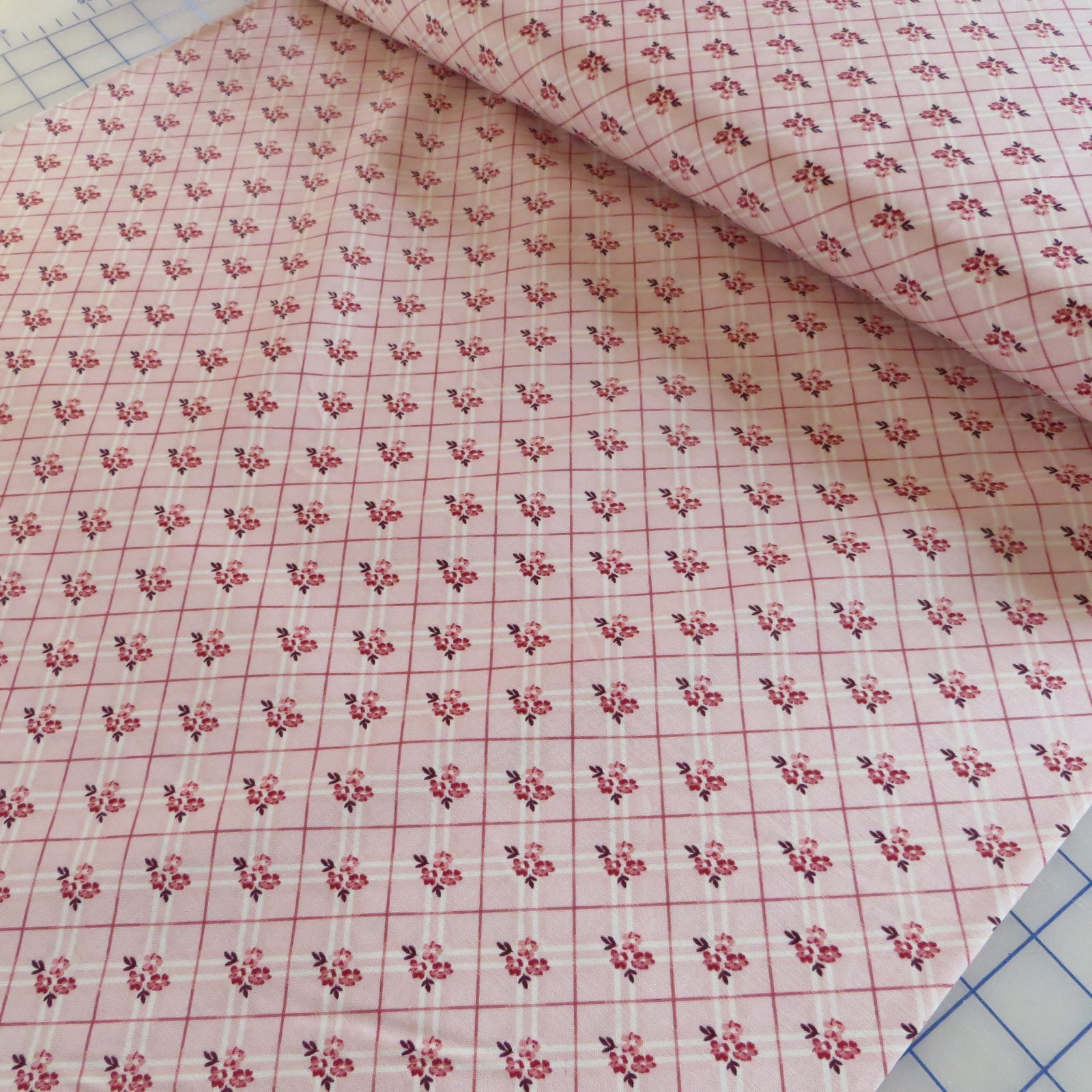 YARD ~ Love You Always Checks By Riley Blake $3.99 Ships ANY Amount Of Fabric