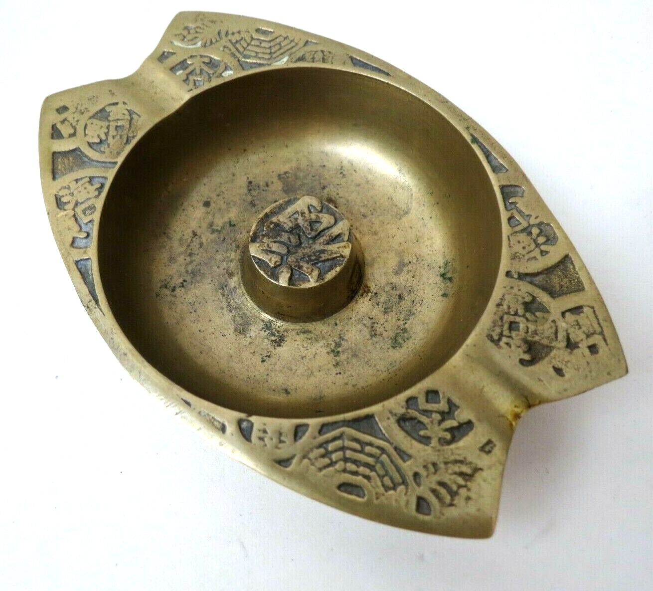 Heavy Weight Solid Brass Asian Theme Ashtray Antique Brass 5.5″