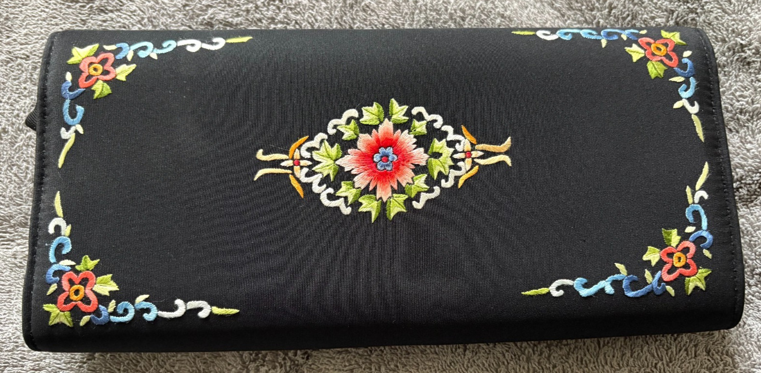 Vintage 1970 1980s Art-to-Wear Chinese Silk Embroidered Boho Long Wallet Purse