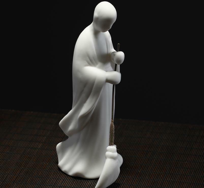6.2″ Chinese White Porcelain Ceramics Sweep Floor Buddhist Monk Statue Statues