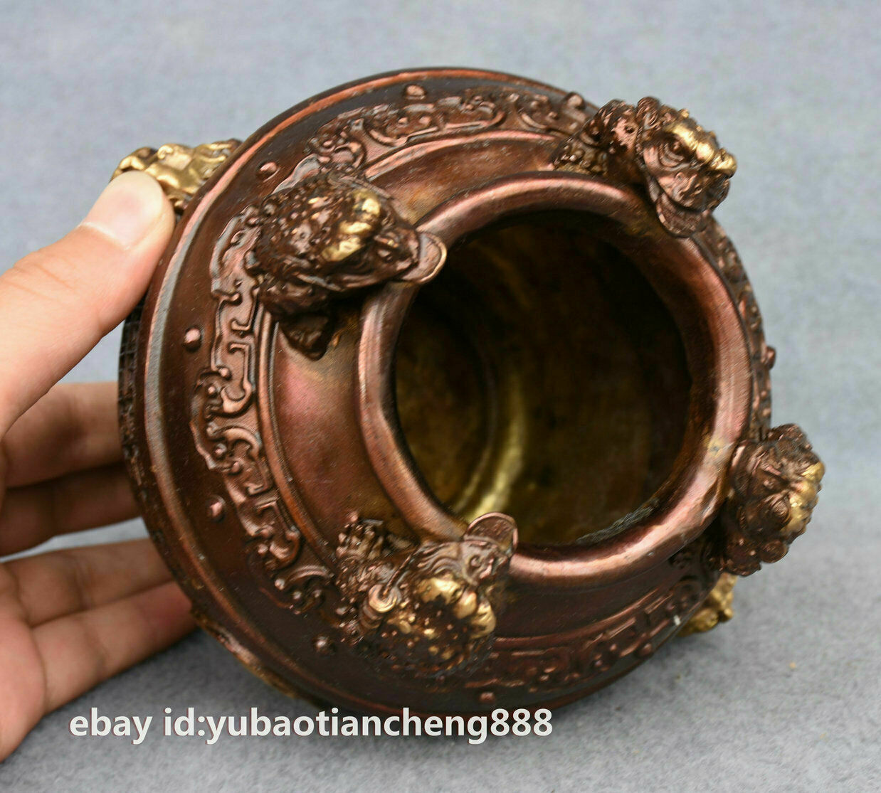 Chinese Folk Bronze Golden Toad Spittor wealth Beast Head Statue Tank Jug Jar
