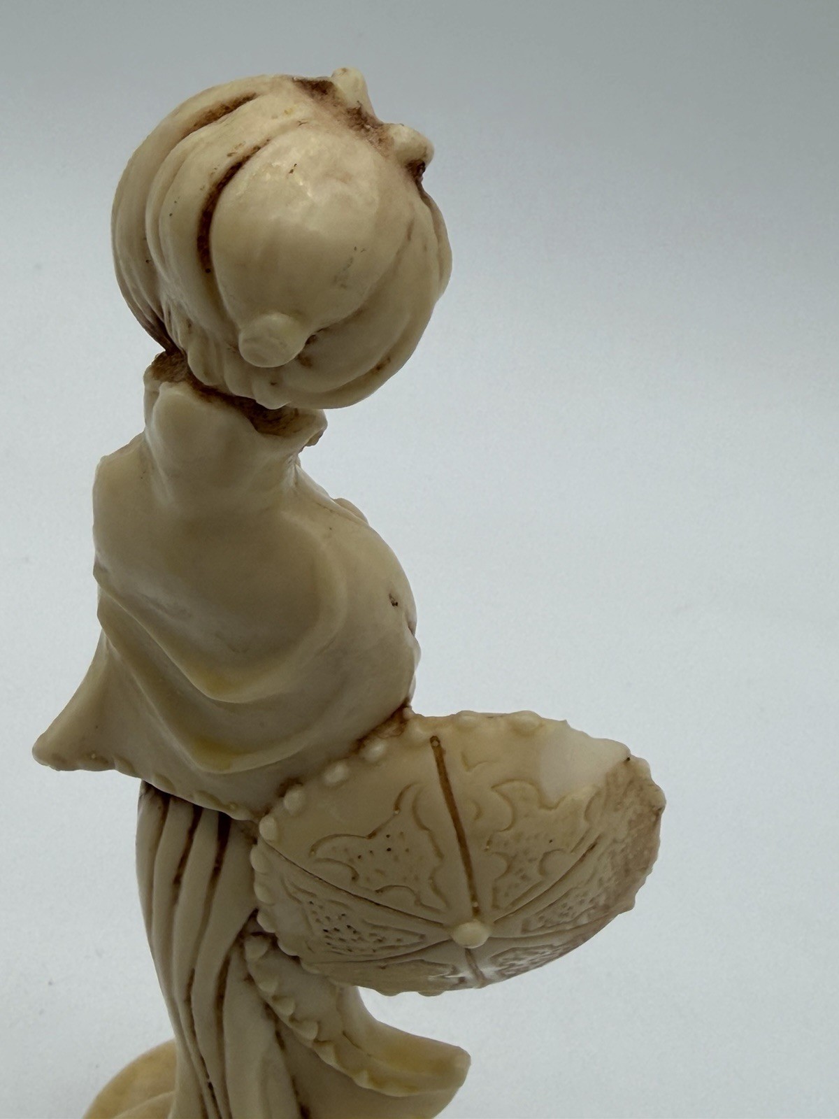 VTG Mid Century Italian Alabaster Resin Geisha Girl Sculpture Figurine 8”