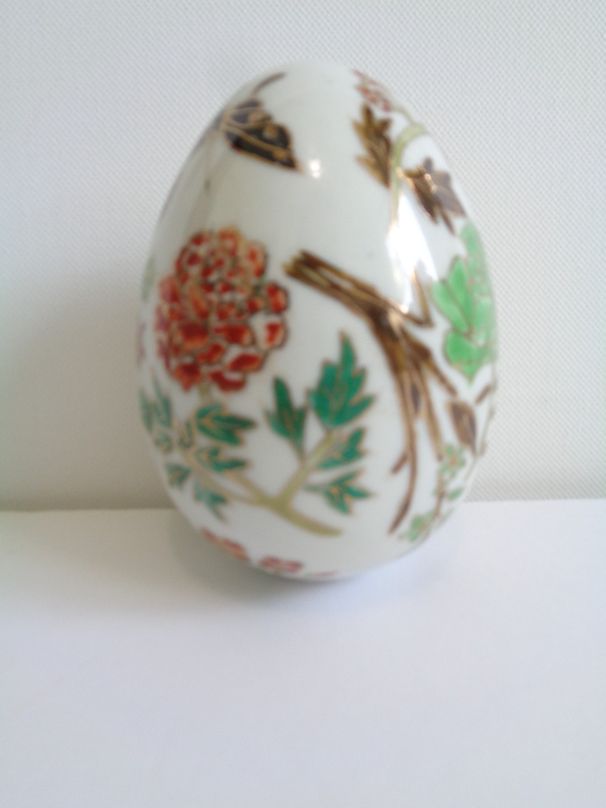 Vintage Porcelain Hand Painted Enameled Egg Asian Design Butterfly Flower