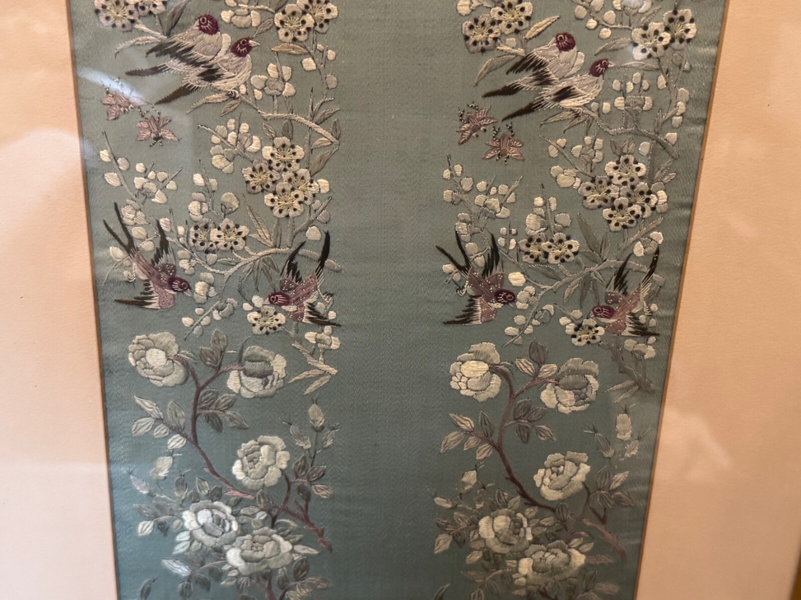 Vtg Antique Chinese Framed Silk Embroidered Textile Birds & Flowers Decoration