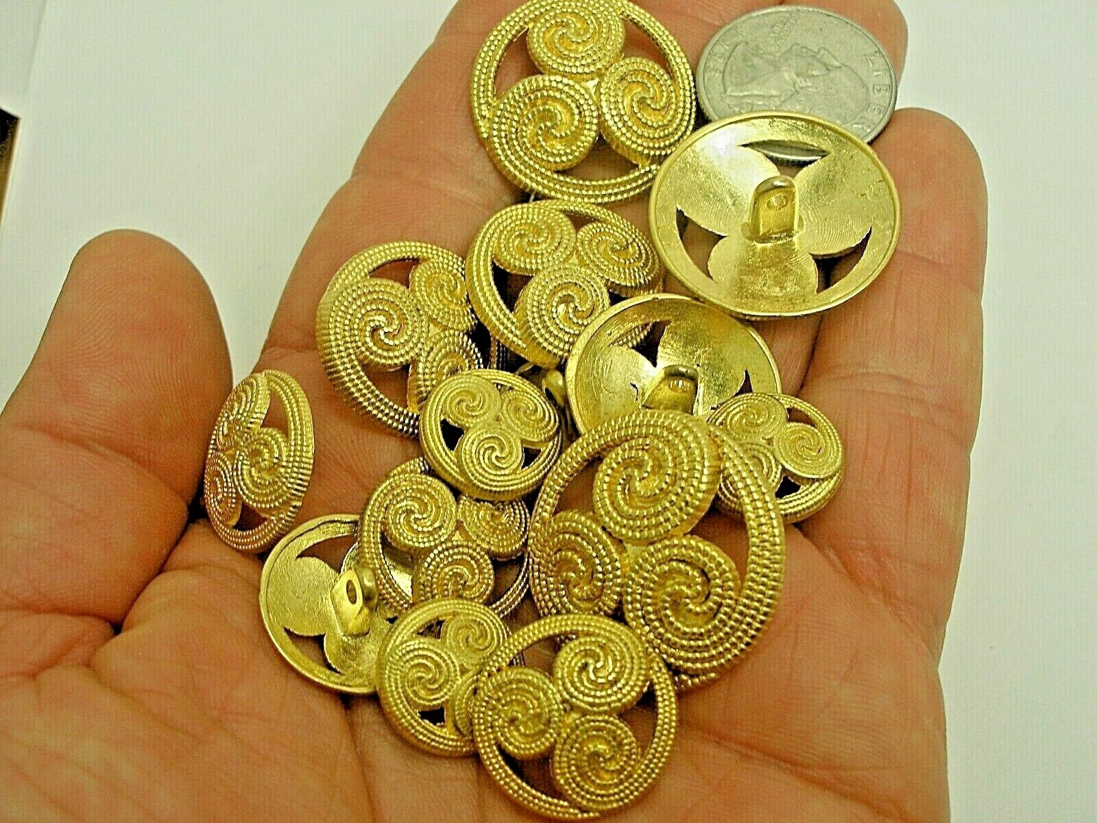 New lots of Italian Fancy Gold Metal Buttons sizes 5/8 3/4 7/8 &1 1/8 (#G2)