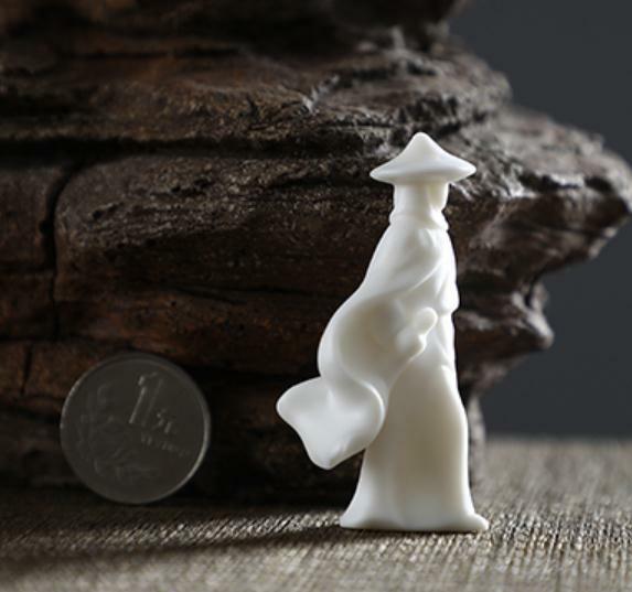 2.4″ Chinese White Porcelain Ceramics Swordsman Hero Figurine Statue Statues