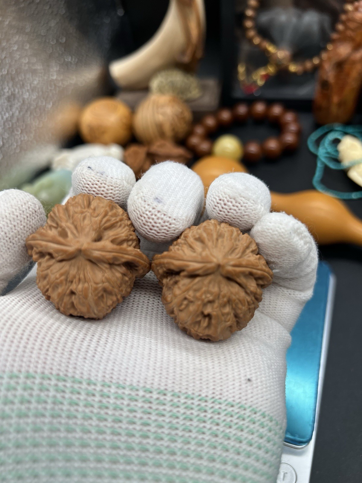 Pair of Match Chinese Health Walnut 36×35×36mm 精配文玩核桃～全品小众无名