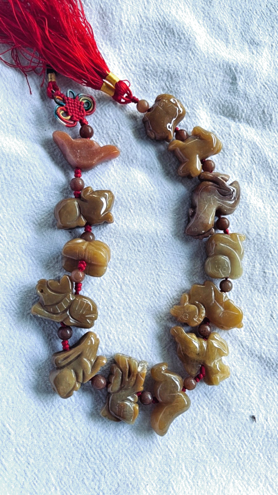 Vintage Chinese Zodiac Jasper Hanging Tassel: 19″ Long