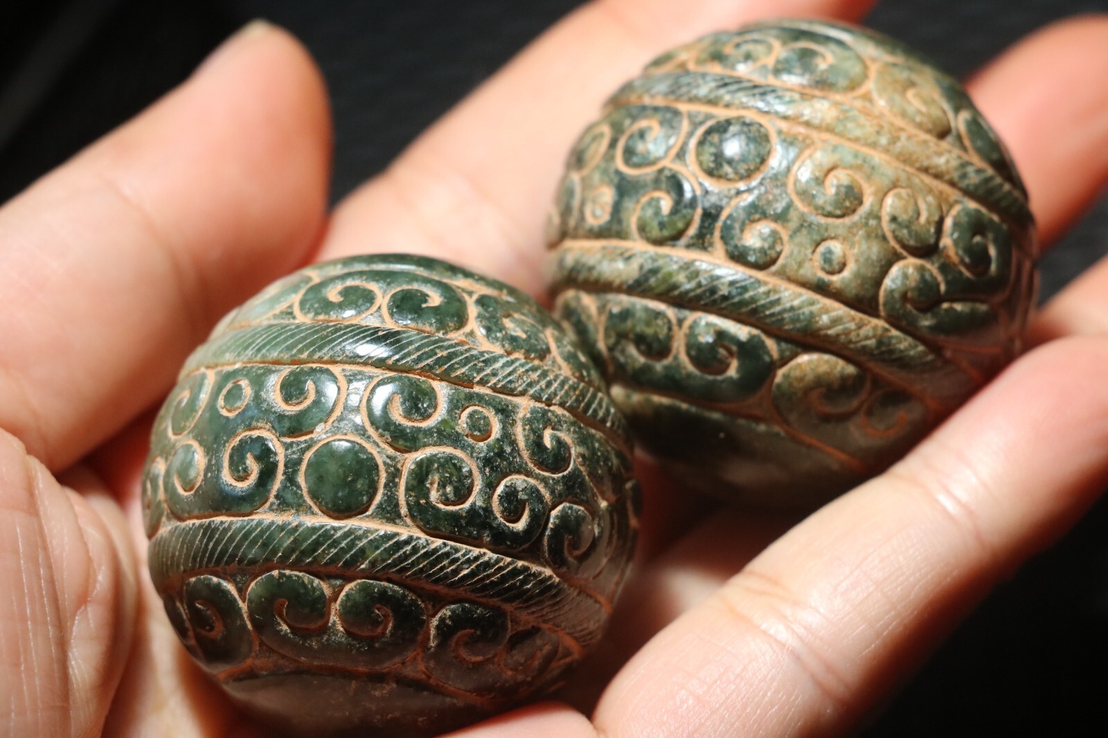 Pair of Chinese Hetian Old JADE Linking Fortune Large Ball Sphere Treasure 40MM