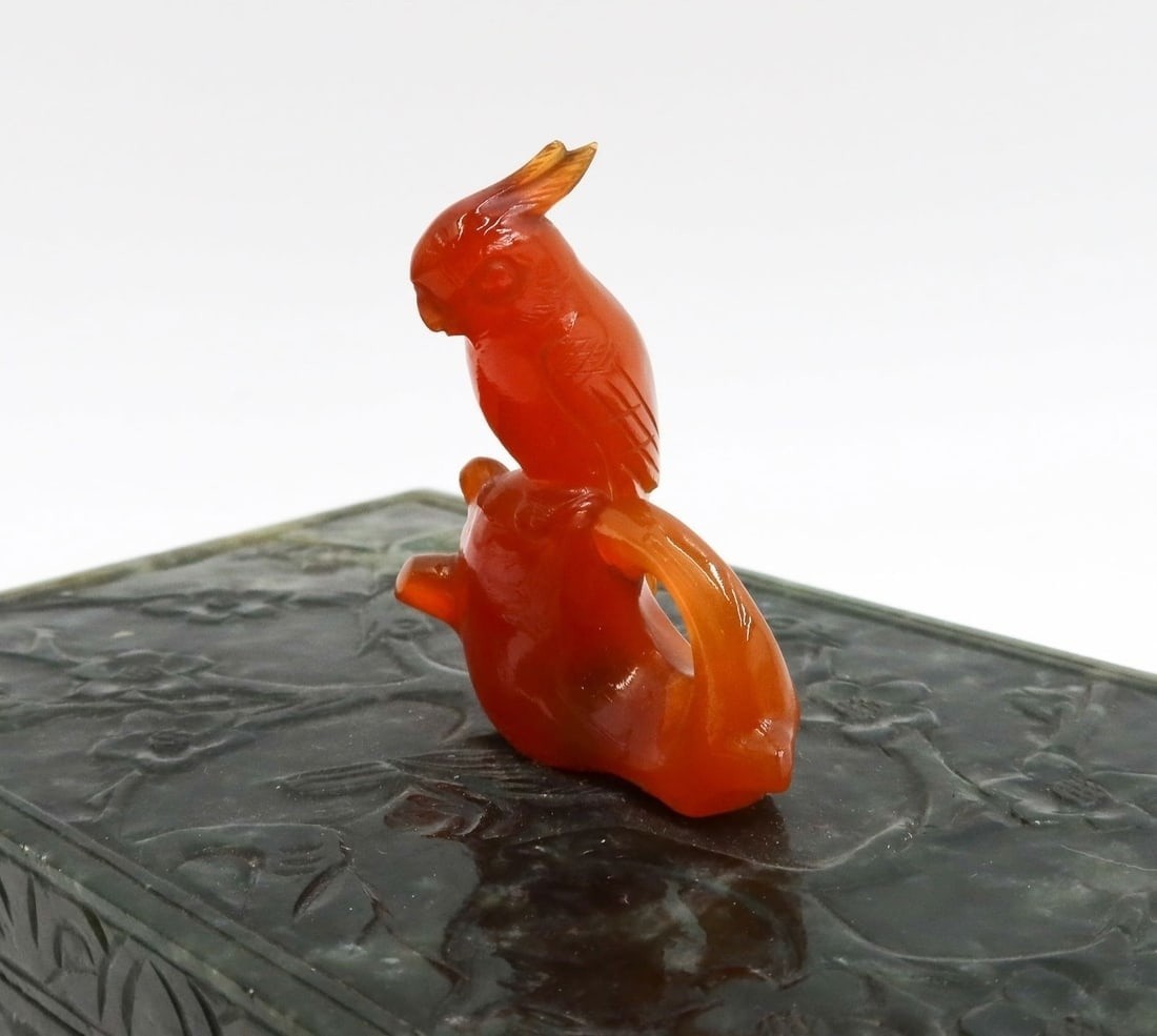 Chinese Spinach Green Neprite Jade and Carnelian Parrot Rectangular Box