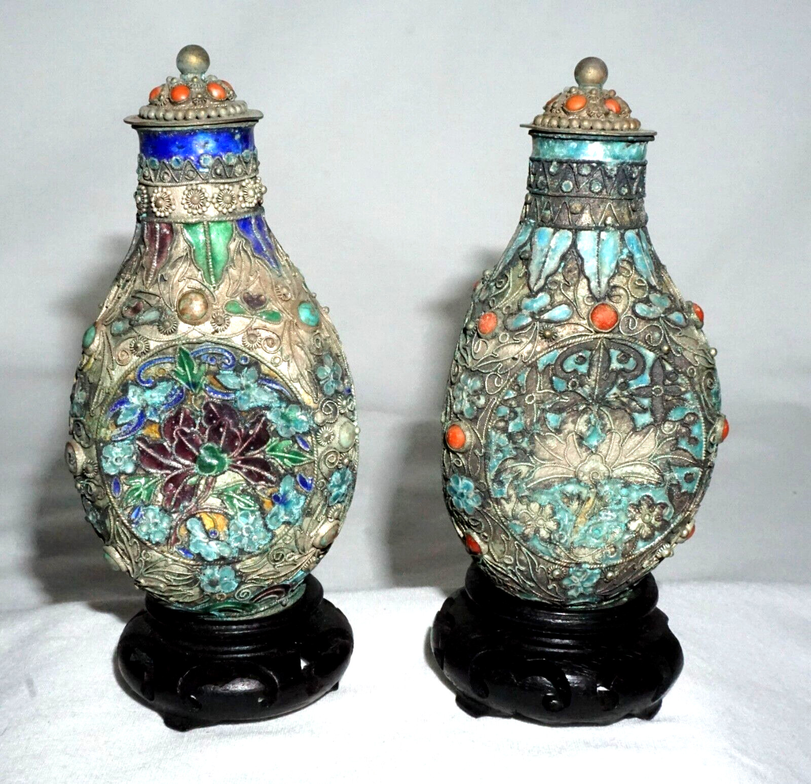2Pc Chinese Silver & Enamel Coral & Turquoise Floral Snuff Bottles (LLA) IC