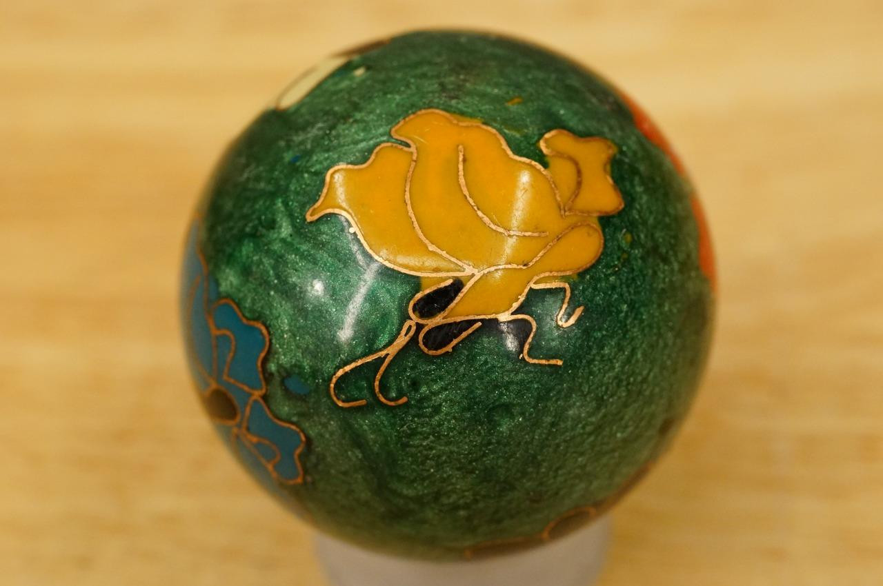 Chinese Cloisonne Brass Enamel Sphere Butterfly Jingle Exercise Ball 1.75″ Tall