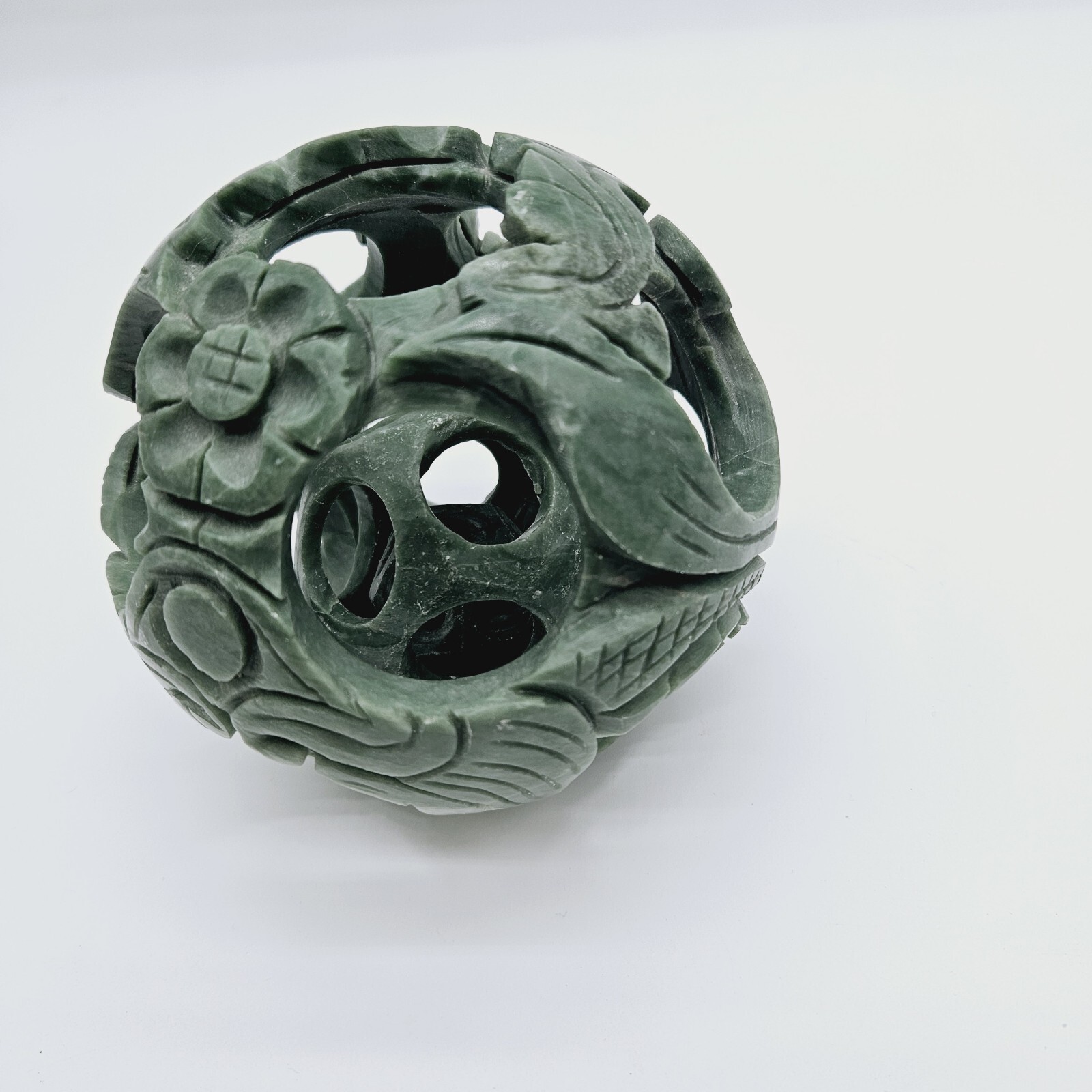 Vtg Chinese 3-Layer Hand Carved Green Stone Serpentine? Ball Sphere 4.5″ Floral