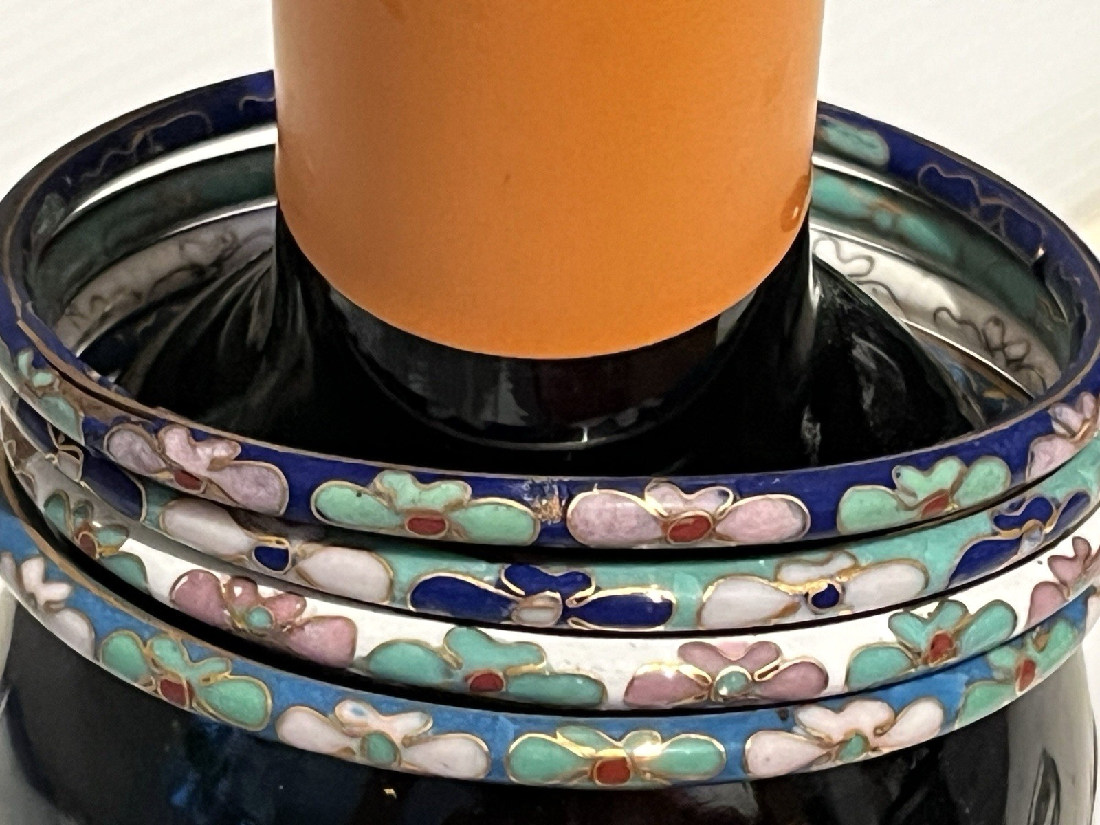 (9) Vintage c. 1987 Chinese Cloisonné Bangle Bracelets Floral Multicolor