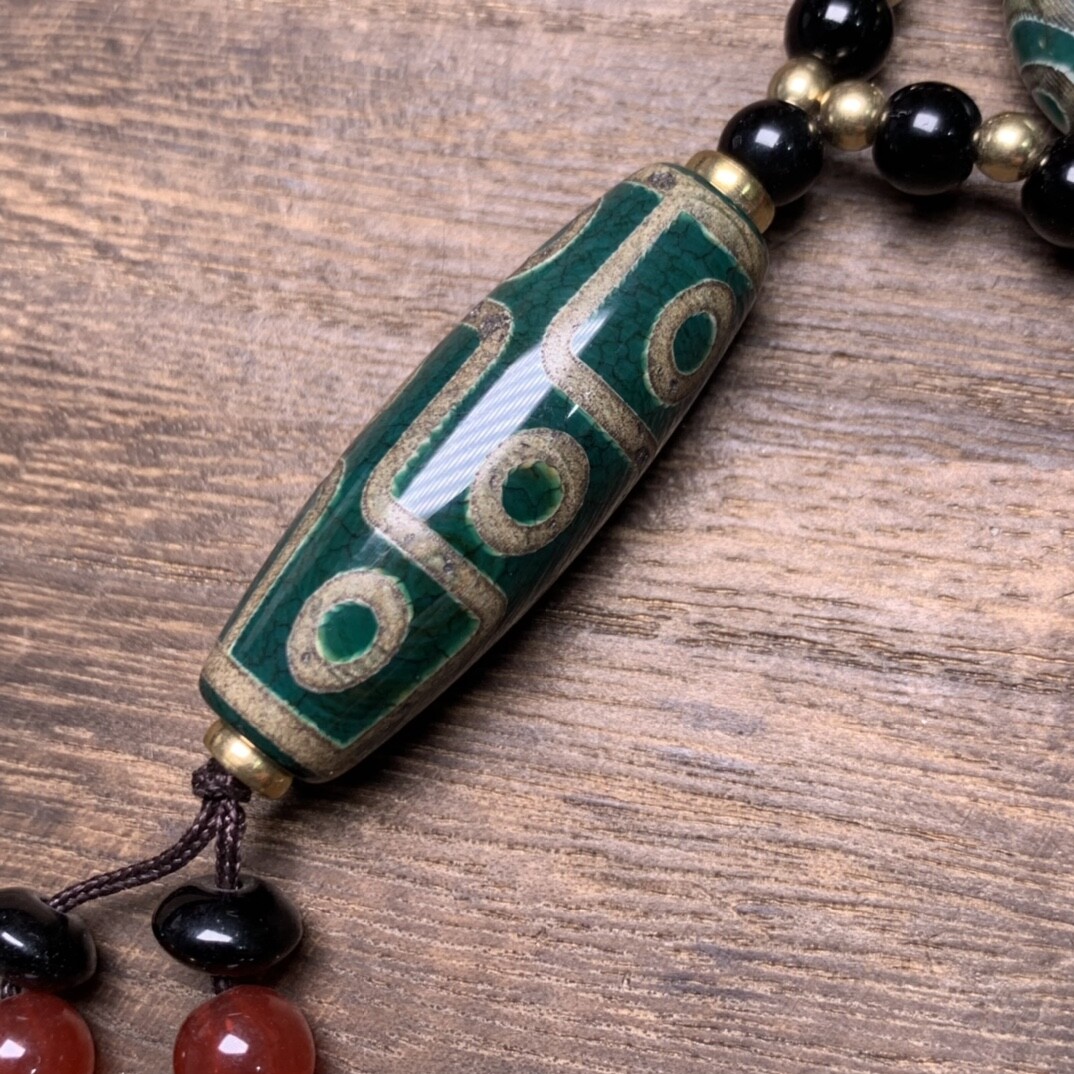 Good Tibetan Style Old Agate Three/Nice Eyes Dzi Bead Amulet Pendant