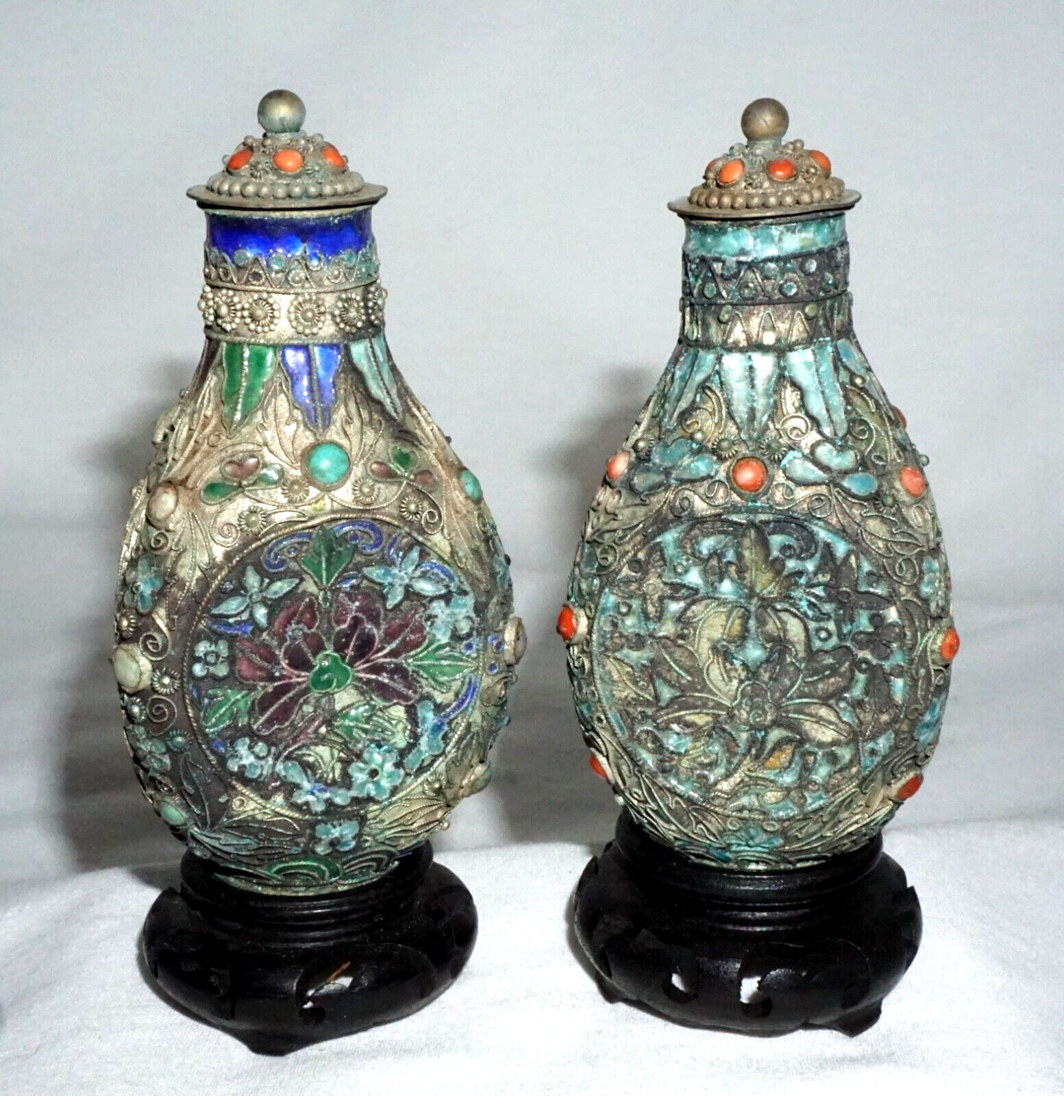 2Pc Chinese Silver & Enamel Coral & Turquoise Floral Snuff Bottles (LLA) IC