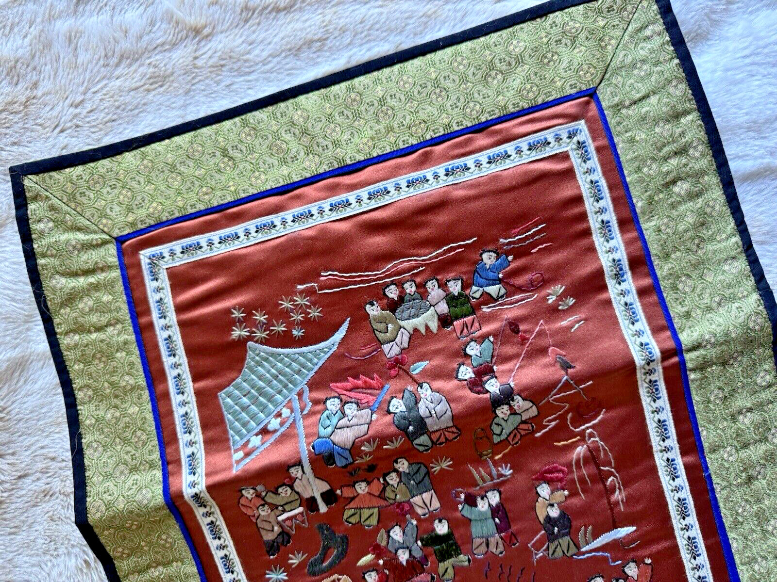 Vintage 26″ x 13″ Chinese Silk Embroidery “100 Children Playing” unframed EUC