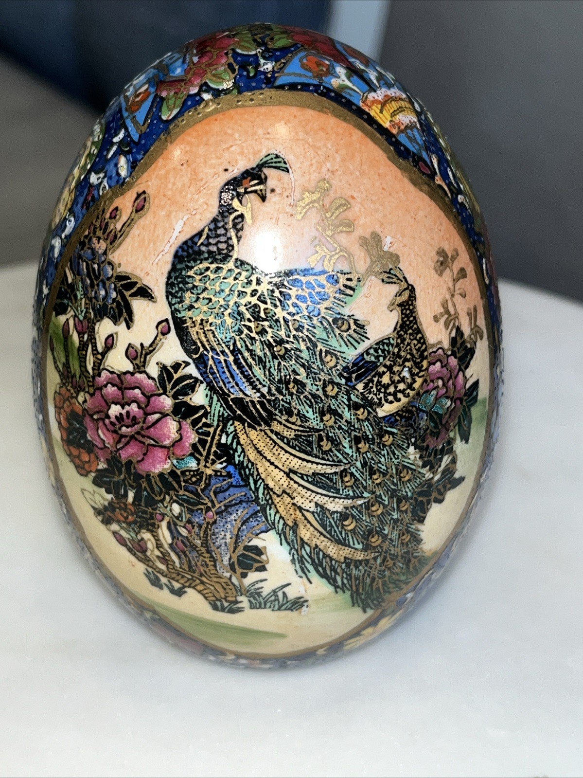 Moriage Style Porcelain Egg Gold Peacock Bird Flowers 4.5”x9.5” Gorgeous Colors