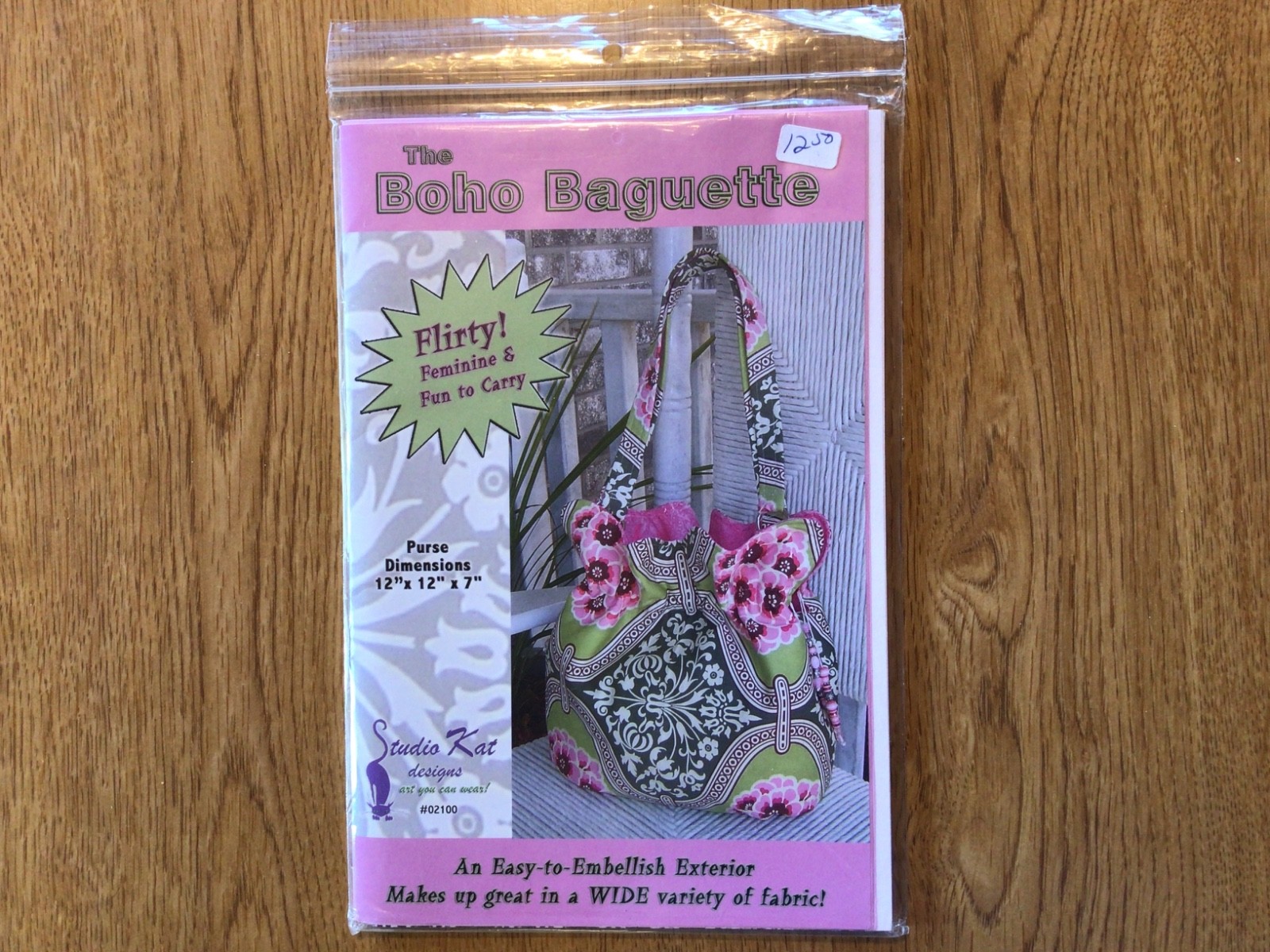 BOHO Baguette Purse Pattern by Studio Kat Designs, NEW, 12″ x 12″ x 7″ Bag