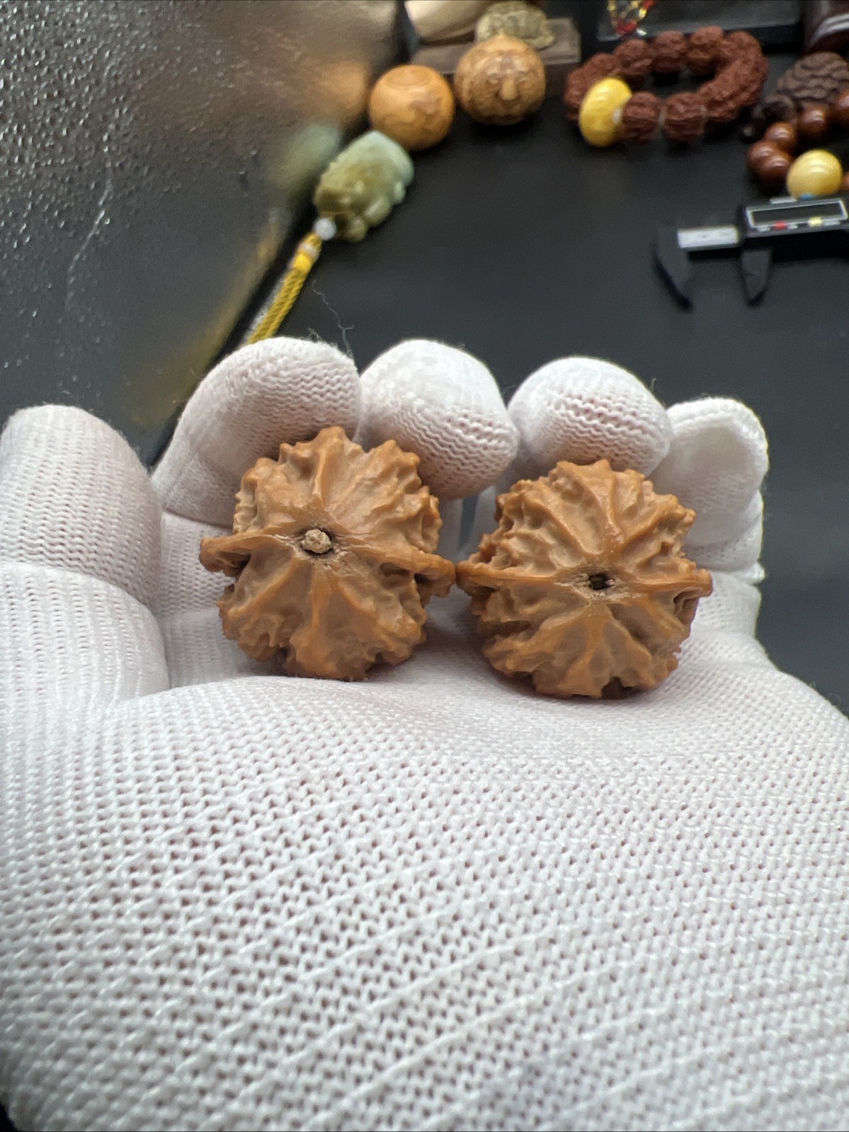 Pair of Match Chinese Health Small Walnut Collection精配文玩核桃🐉龙脊纹秋子小手捻
