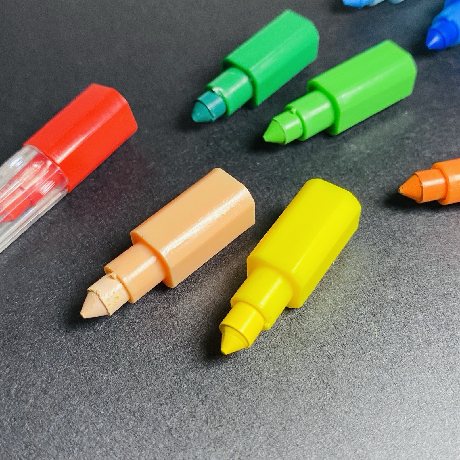 Stackable Crayon Colors Wax Colorful Creative Art Draw Travel Size Car Trips j