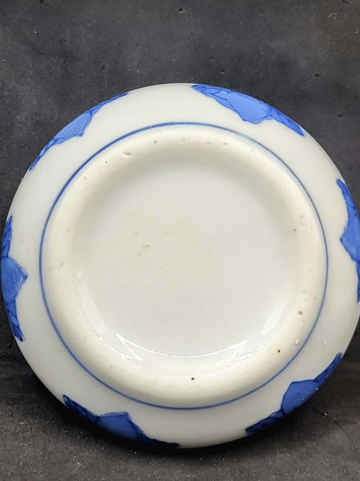 Vintage Blue & White Porcelain Trinket Box Asian Landscape Scene Lidded Dish 2″