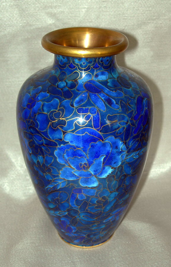Beautiful Vintage Cloisonne Asian Vase Cobalt Blue Flowers 6.5″ Elegant!
