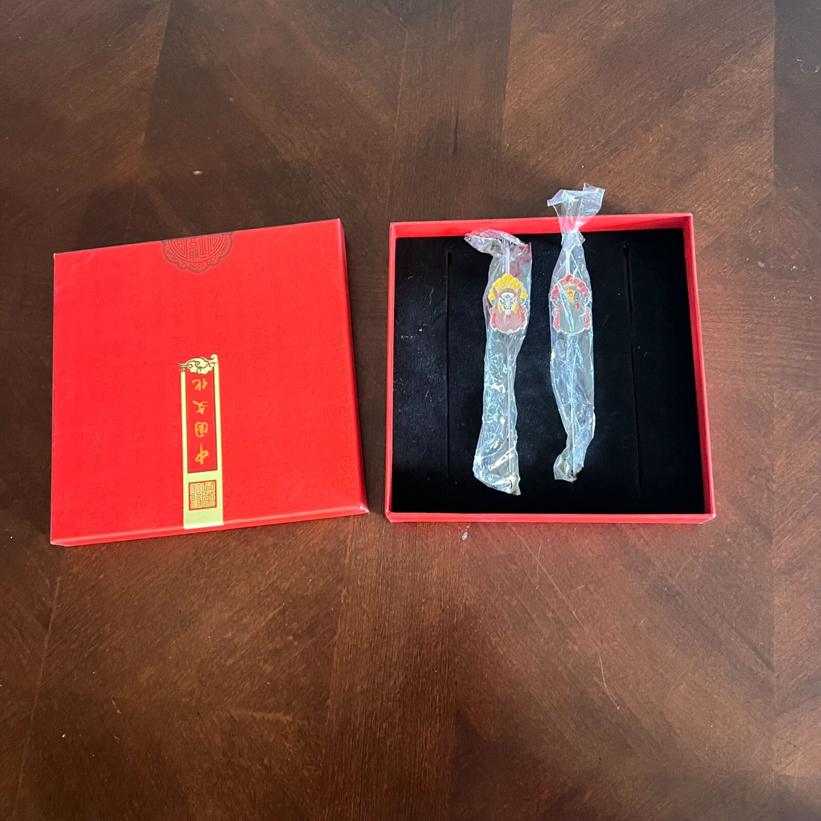 Chinese Peking Opera Mask 2 Bookmark Set Gold Metal & Enamel