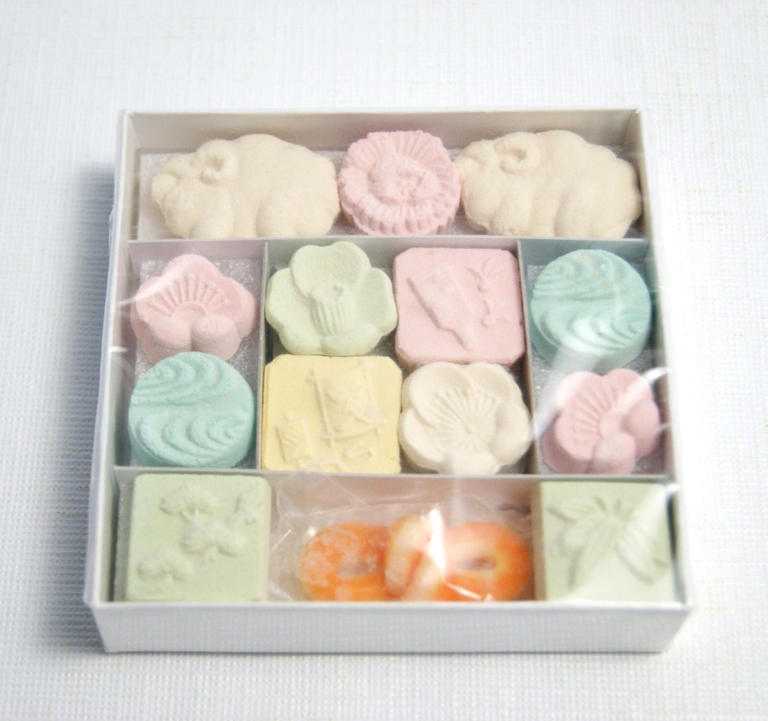 Vintage Japanese Wagashi Gift Box Akebono Higashi Sweets Decorative Collectible