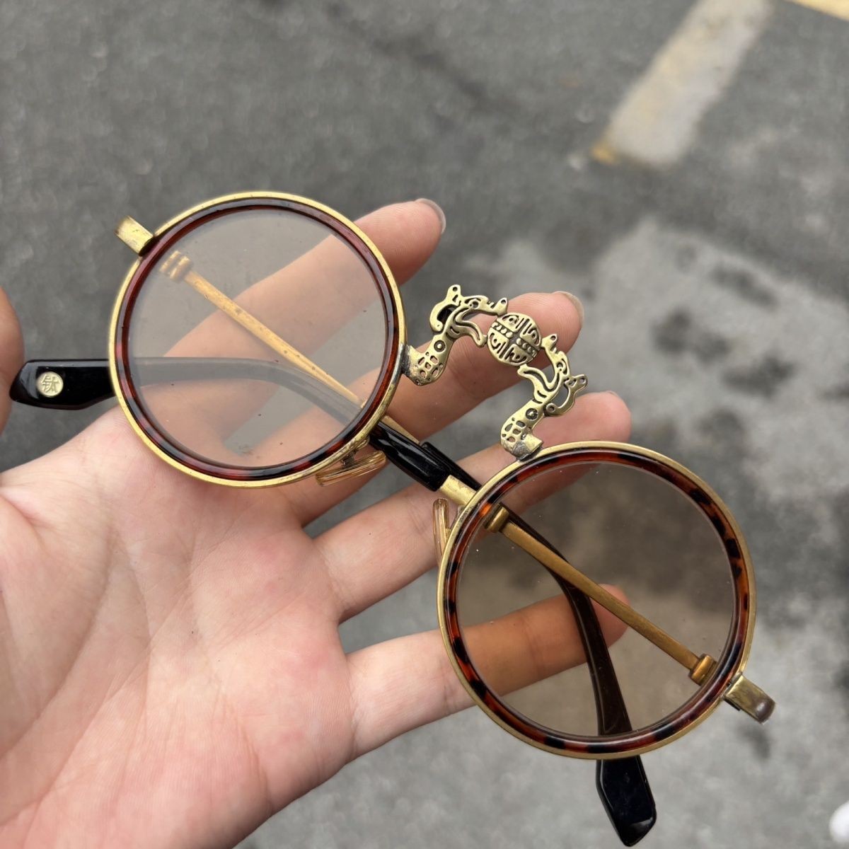 Chinese Style Vintage Glasses Antique Look Costume Eyewear Decor Display Prop