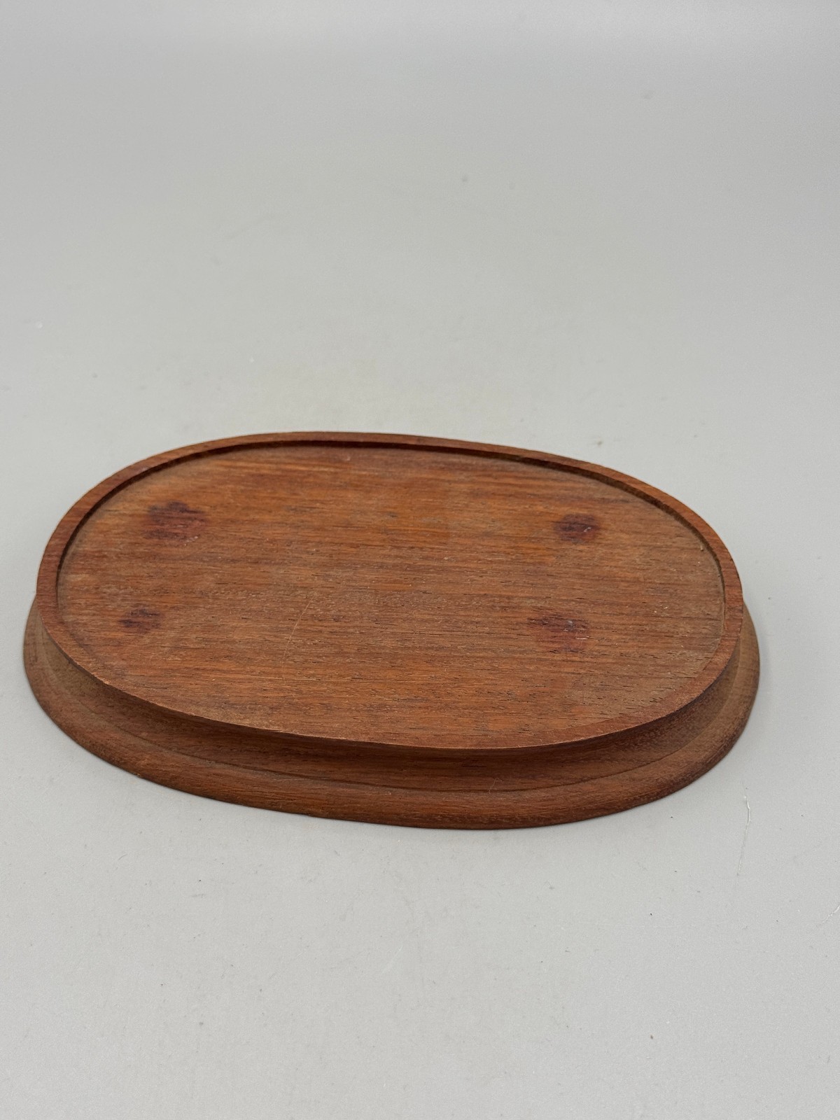 Vintage Mid 20th c. Hong Kong Hardwood Brown Oval Display Wood Stand 6 x 4”