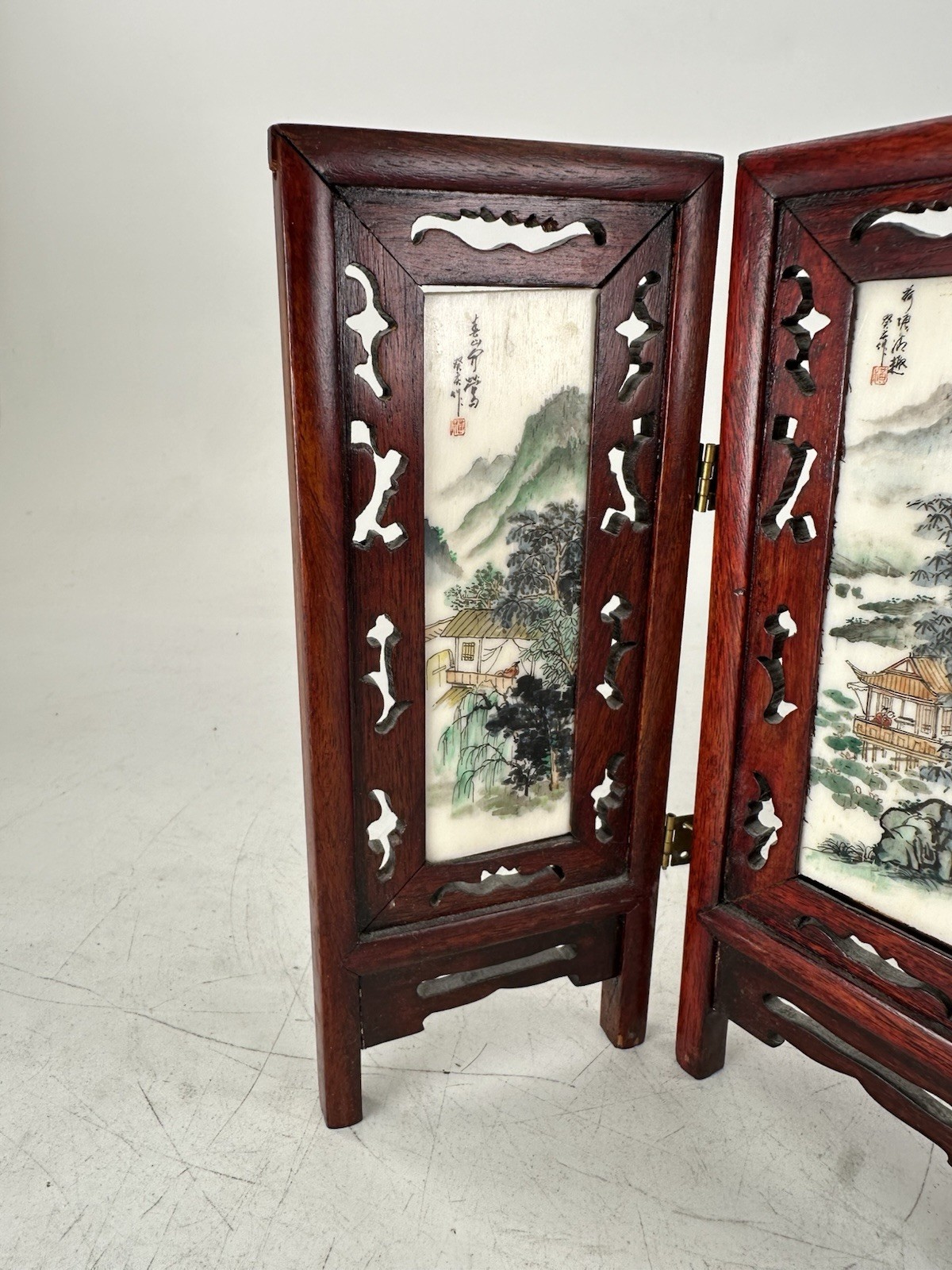 Antique Chinese 1900s 4 Panel Hand-Painted Mini Folding Screen Carved Engraved