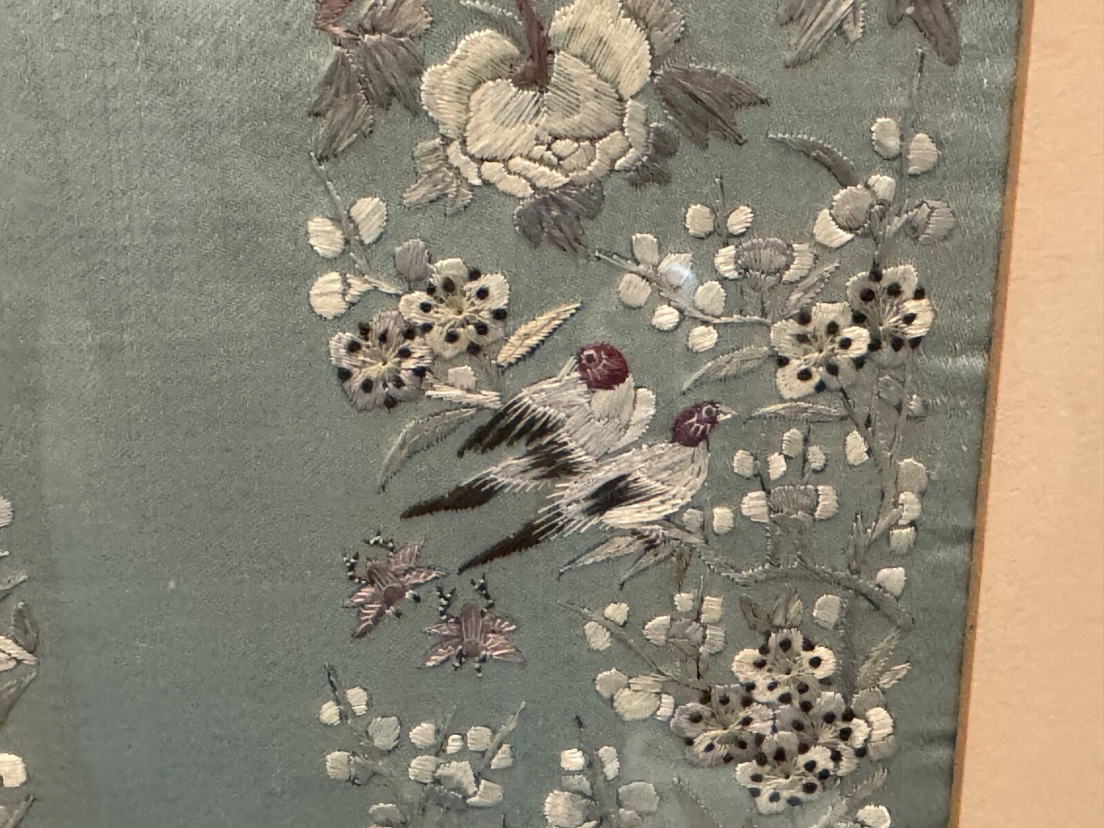 Vtg Antique Chinese Framed Silk Embroidered Textile Birds & Flowers Decoration