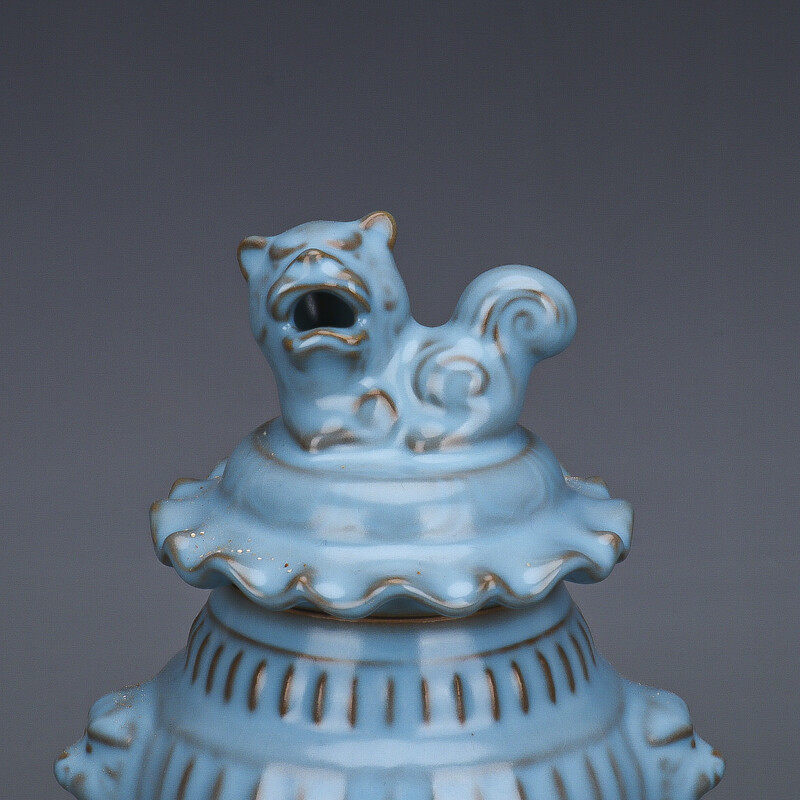 7.4″ Collect China Ruyao Sky Blue Glaze Porcelain Foo Fu Dog Lion Lid Pot