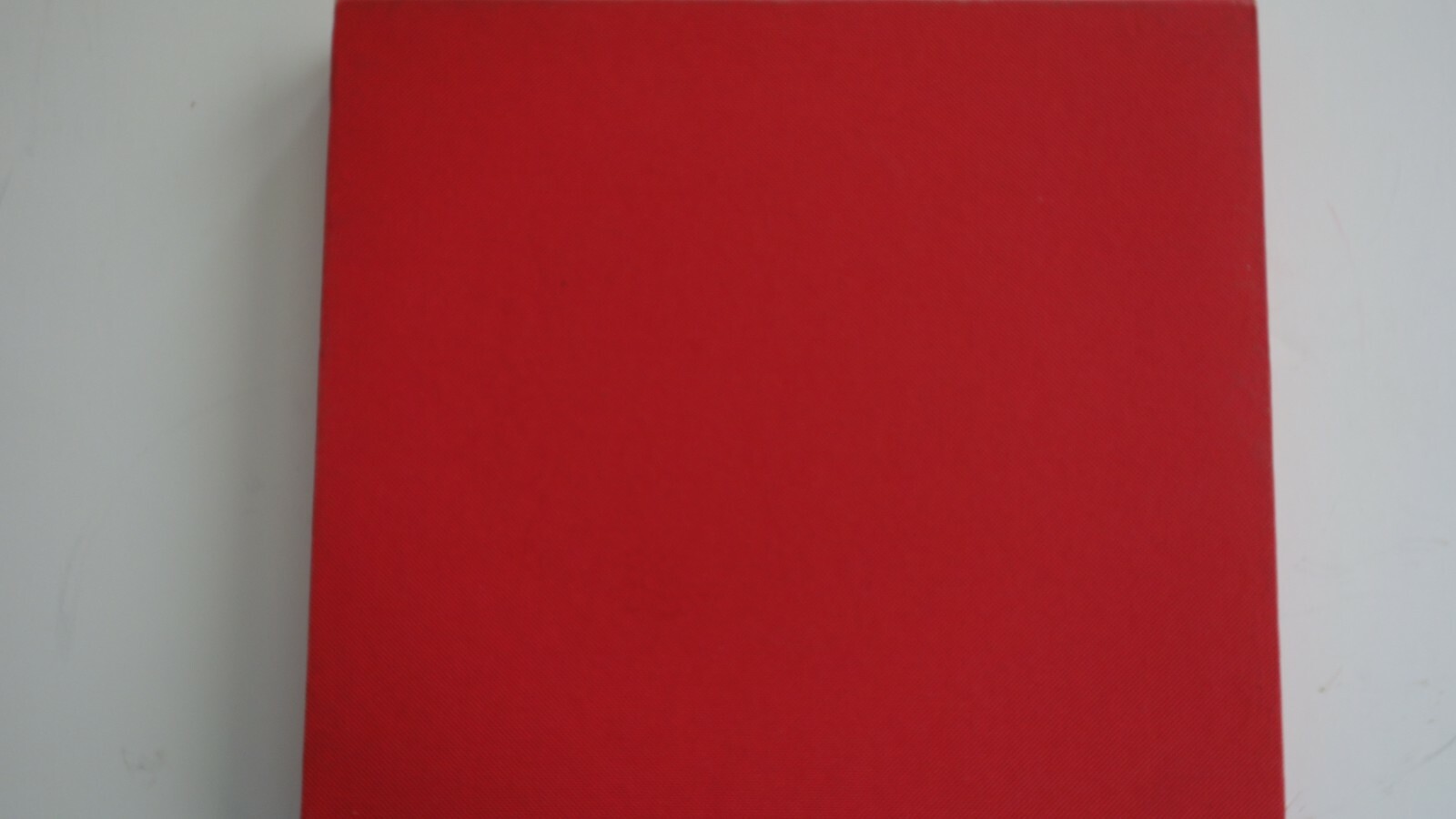 Beautiful Decoration Art Work Red/Gray Multi-Color 9″ X 8.5″ New