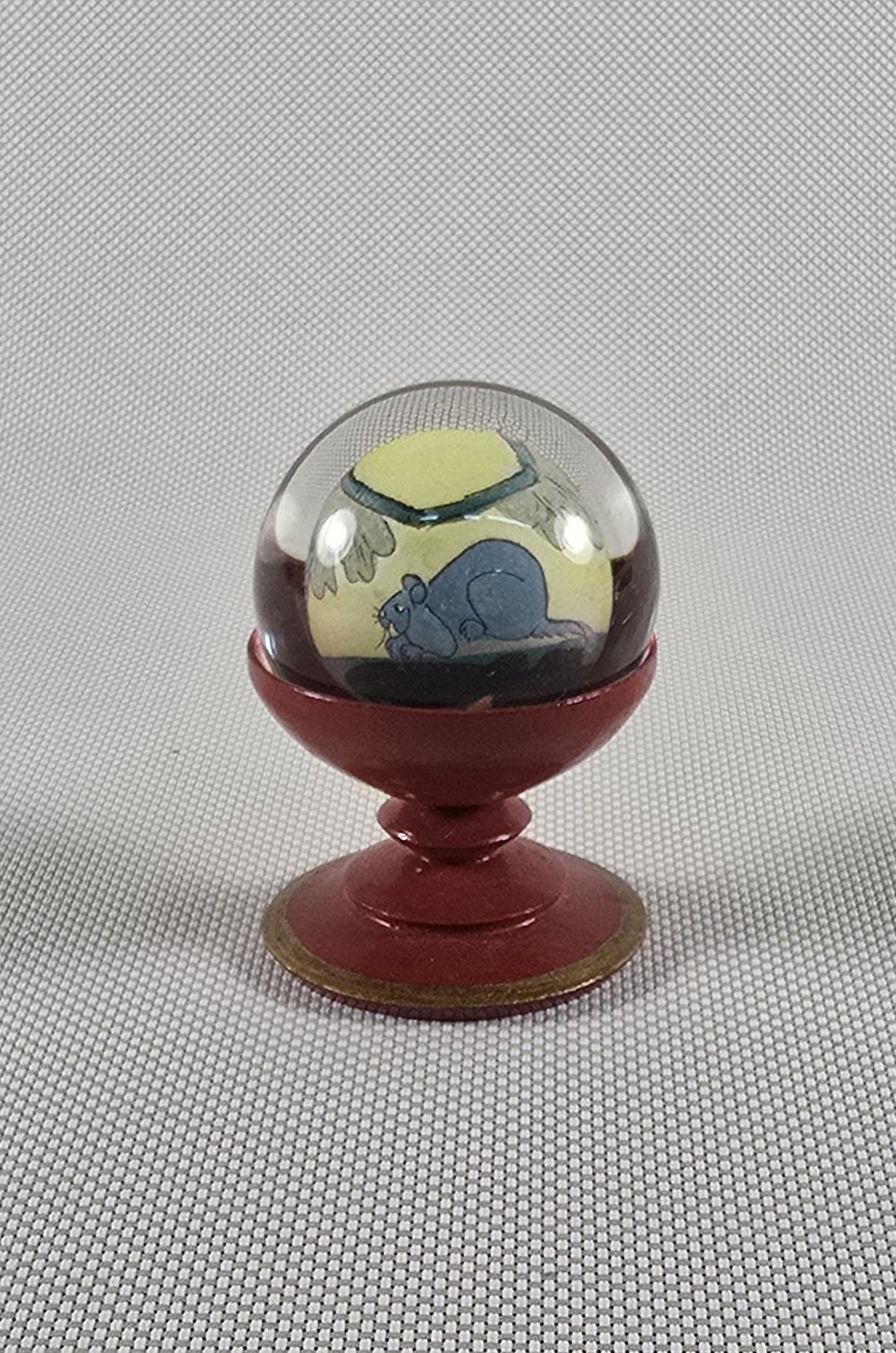 Chinese Zodiac Rat Reverse Painted Art Glass Ball Globe w/ Stand China Vintage