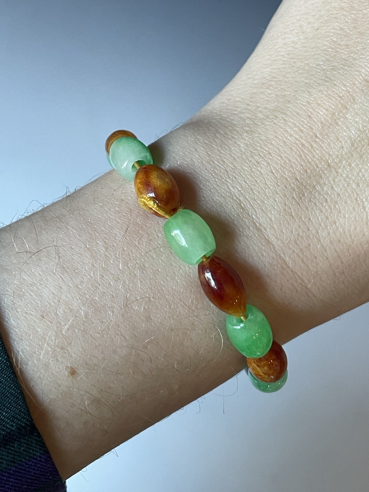 20th C. Chinese Carved Jade & Carnelian Agate Stone Beaded Bracelet