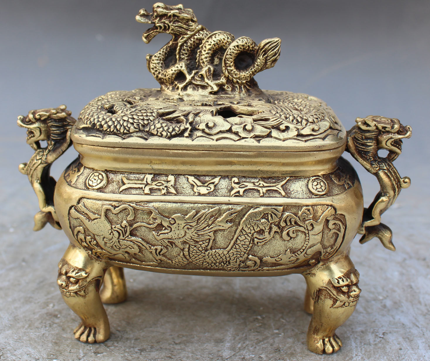 Marked Chinese Old Bronze Dragon Dragons Foo Fu Dog Lion Incense Burner Censer