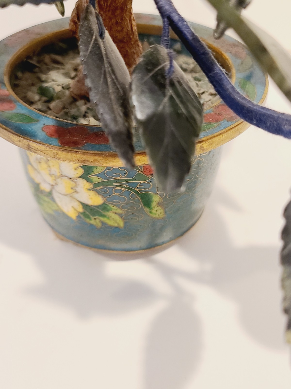 Jade Stone Bonsai Tree Cloisonne Pot Jade Quartz Peaches Cherries