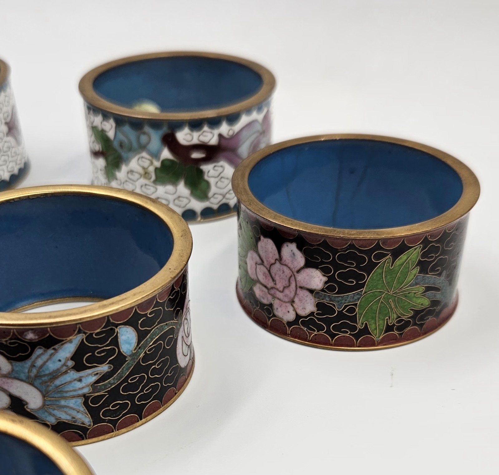 8 Vintage Chinese Cloisonne Napkin Ring Multicolored Enameled