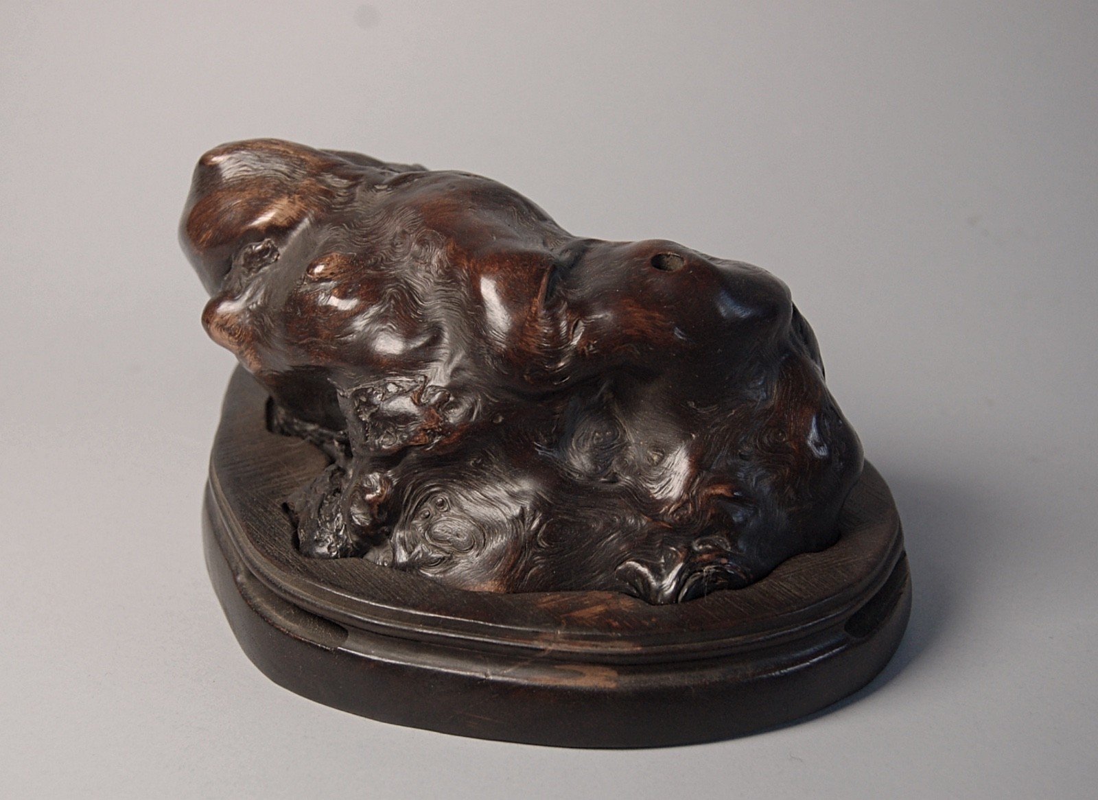 Burlwood domed incense burner, China/Asia