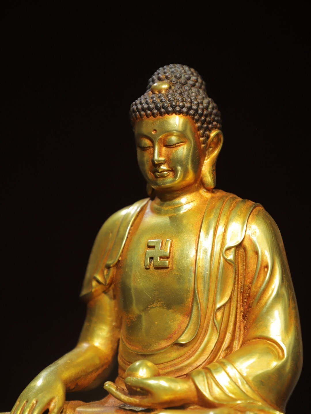 Bronze gilded statue of Amitabha Buddha Buddha statue