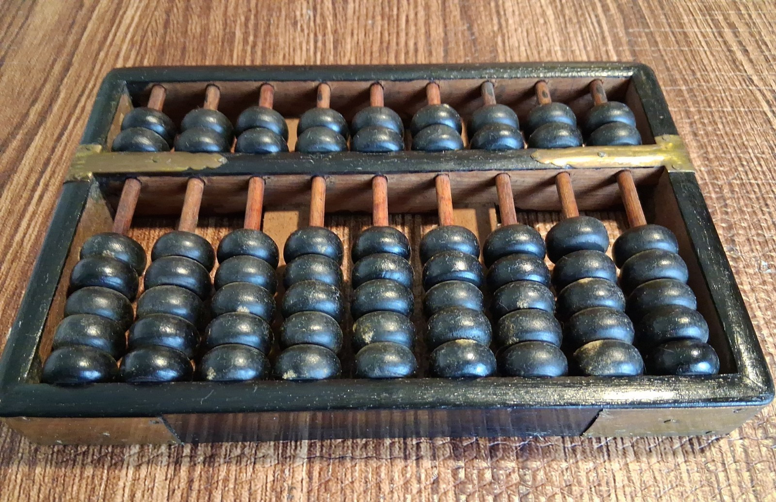 Abacus Black Wood Frame with Brass Brackets 9 Rows & 63 Beads 8” X 5” Vintage