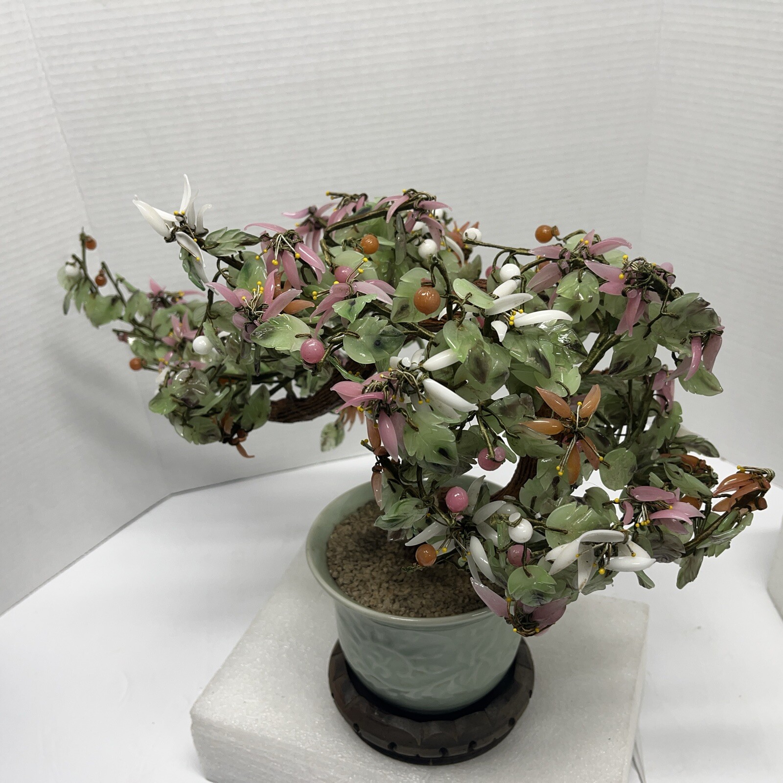 Vtg Japanese/Chinese/Asia Bonsai Jade Tree W/Berries 18″ L 13″ T w/pot & stand