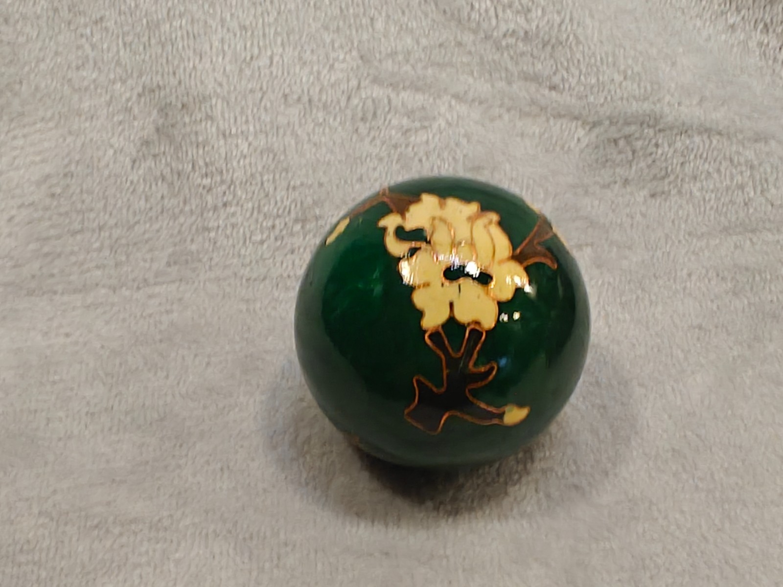 Vintage Chinese Cloisonné Baoding Balls Hand Painted Floral Green Original Box