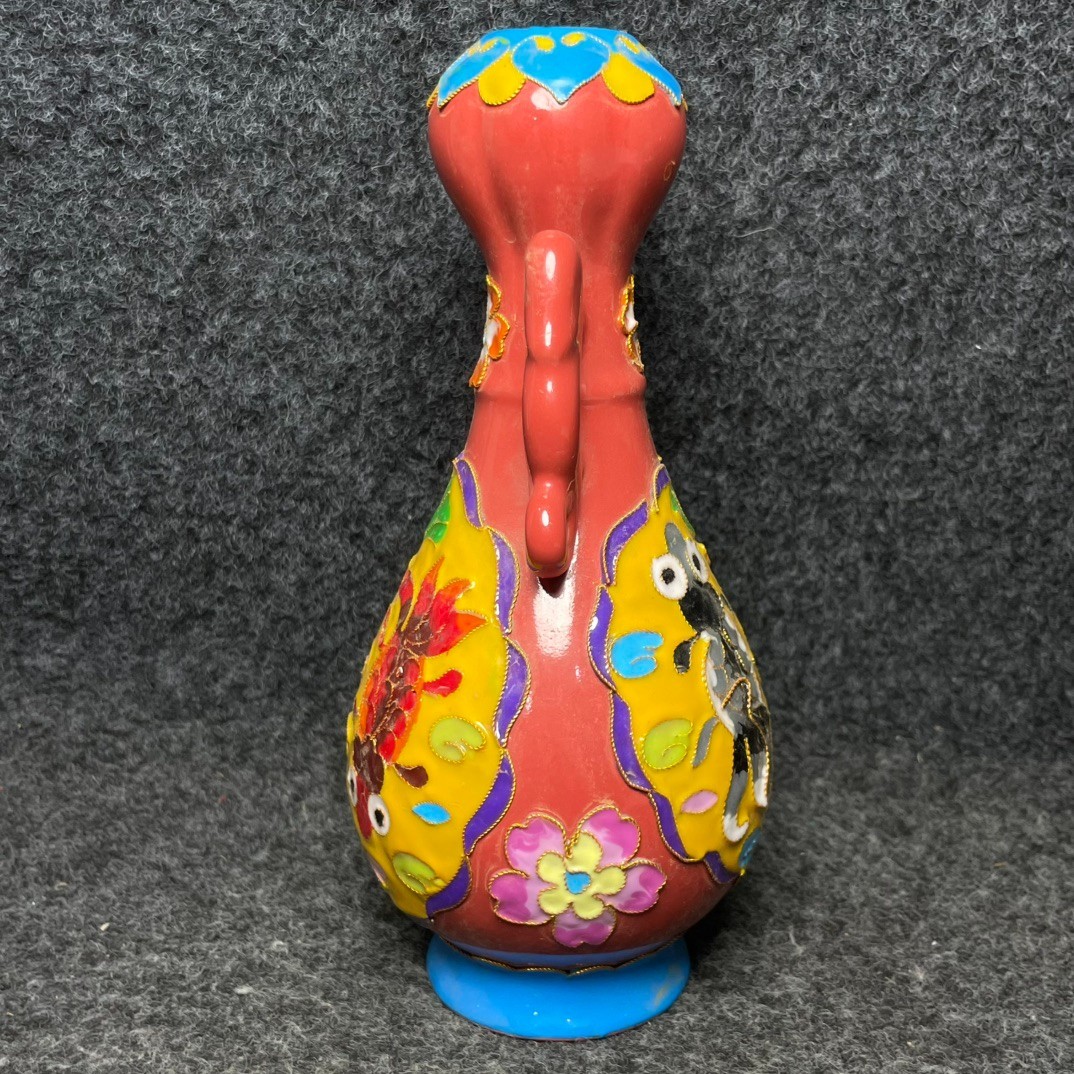 Imperial cloisonn é enamel multicolored glazed porcelain vase